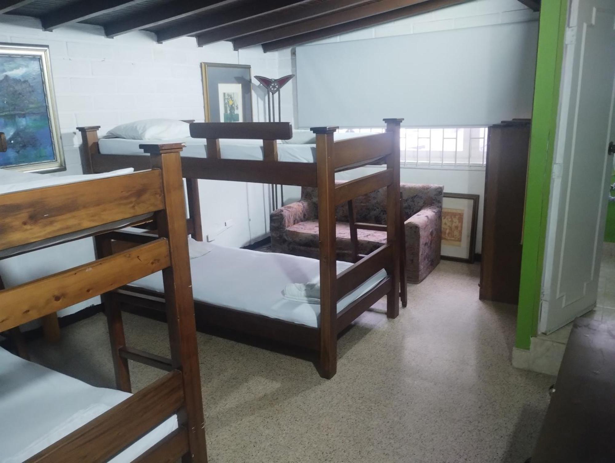 Hostel Spring City Medellín Buitenkant foto